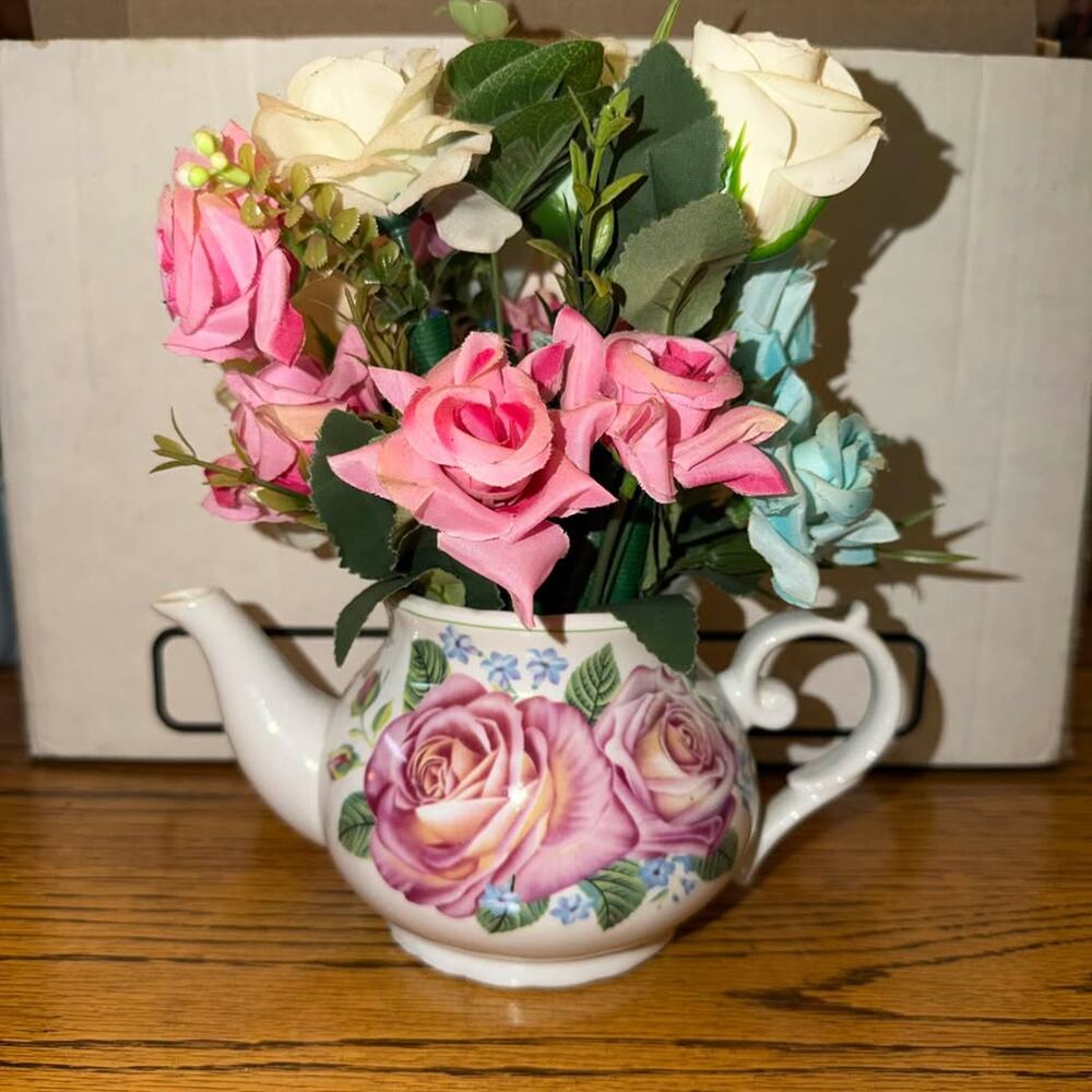 Floral Ceramic Teapot Pen Holder with Flower Pens